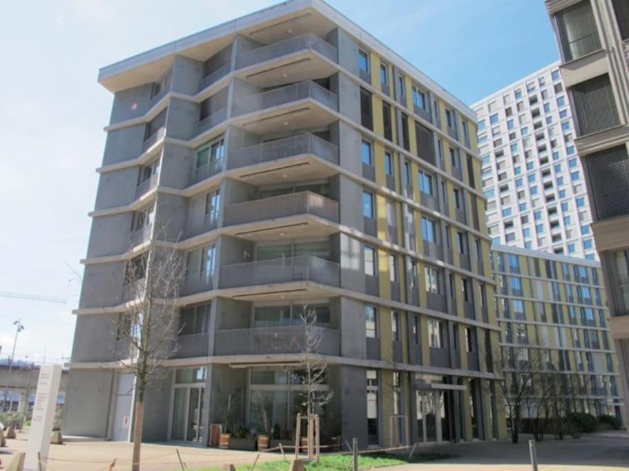Wohnung Im Trendquartier Zentral - 24-7 Check-In With Keybox チューリッヒ エクステリア 写真