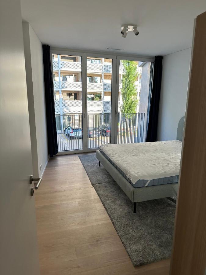 Wohnung Im Trendquartier Zentral - 24-7 Check-In With Keybox チューリッヒ エクステリア 写真